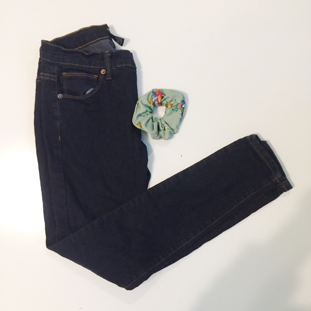 4 for 25$ Forever 21 skinny jeans - Picture 3 of 6